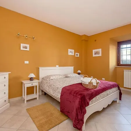 Casale Ninfeo *